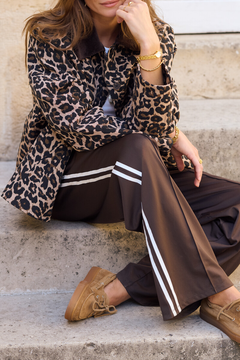 Brown wide jogger trousers with stripes | My Jewellery