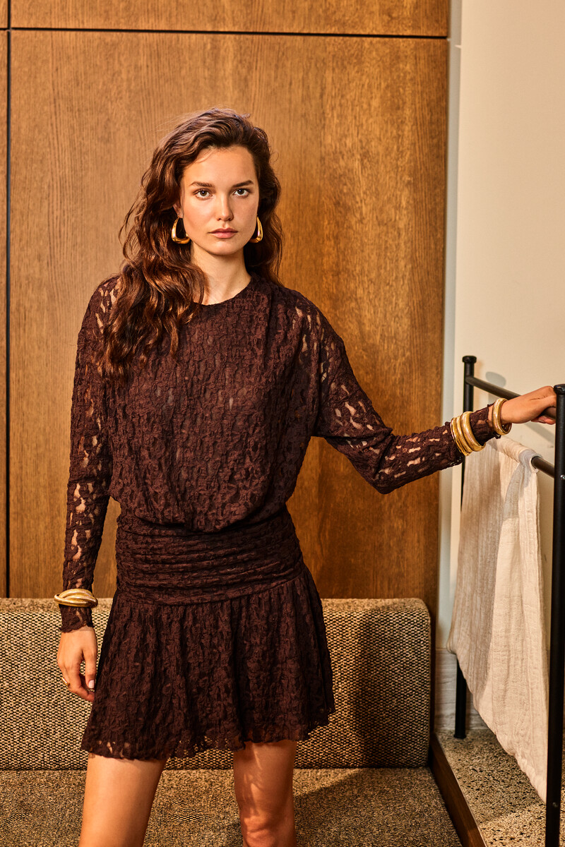 Dark brown short lace dress | My Jewellery