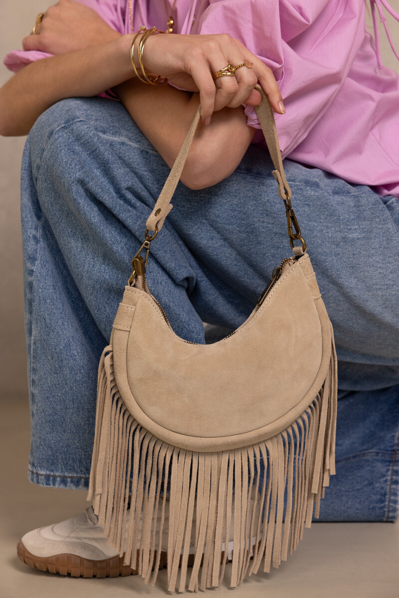 Beige suede shoulder bag with fringes | My Jewellery