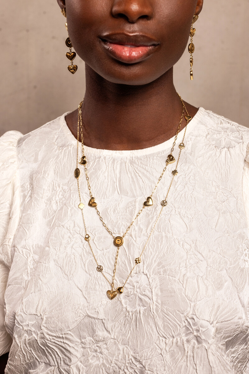 Iconic long necklace with hearts and clovers