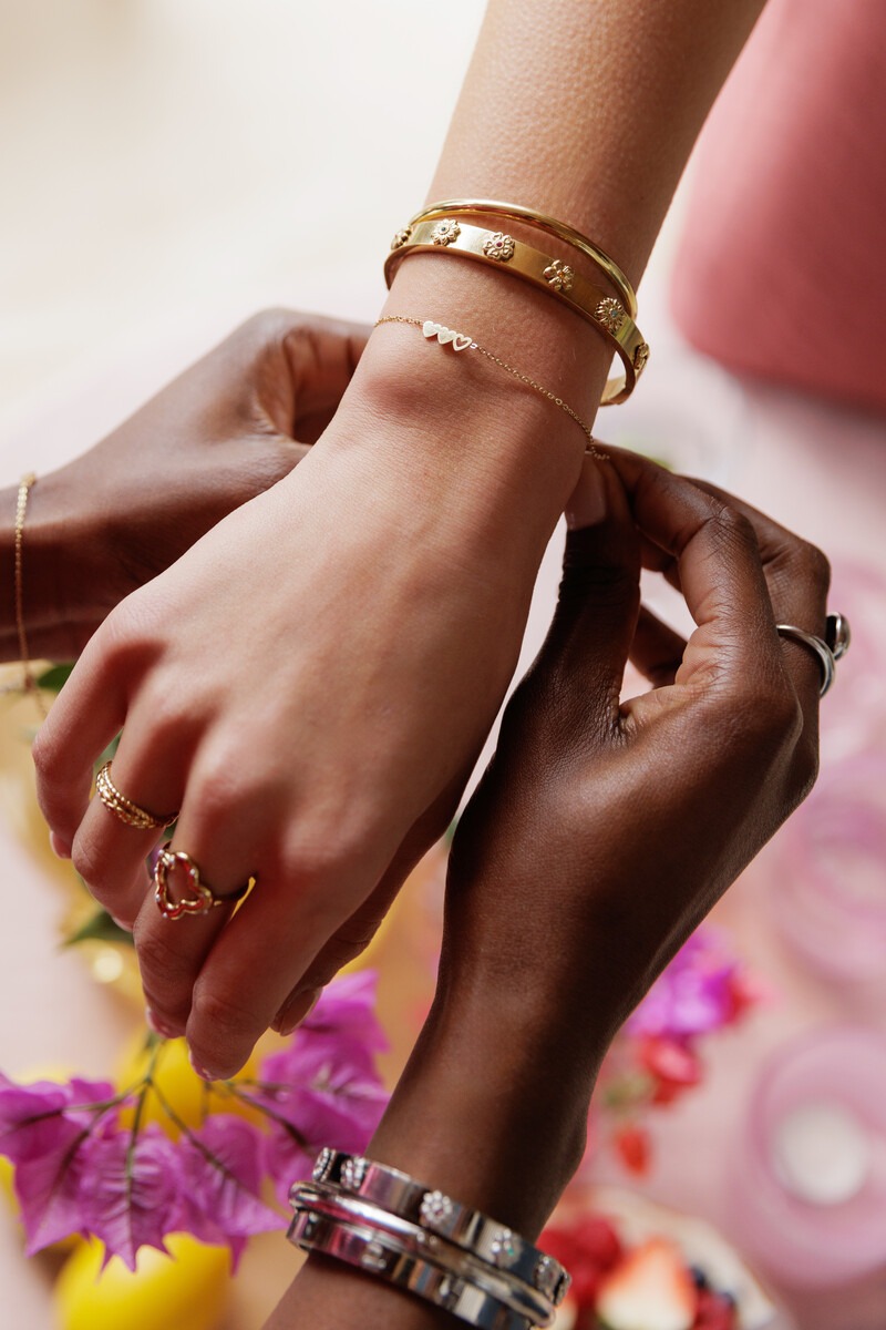 Bracelets set hearts two gold coloured and one silver coloured | My Jewellery