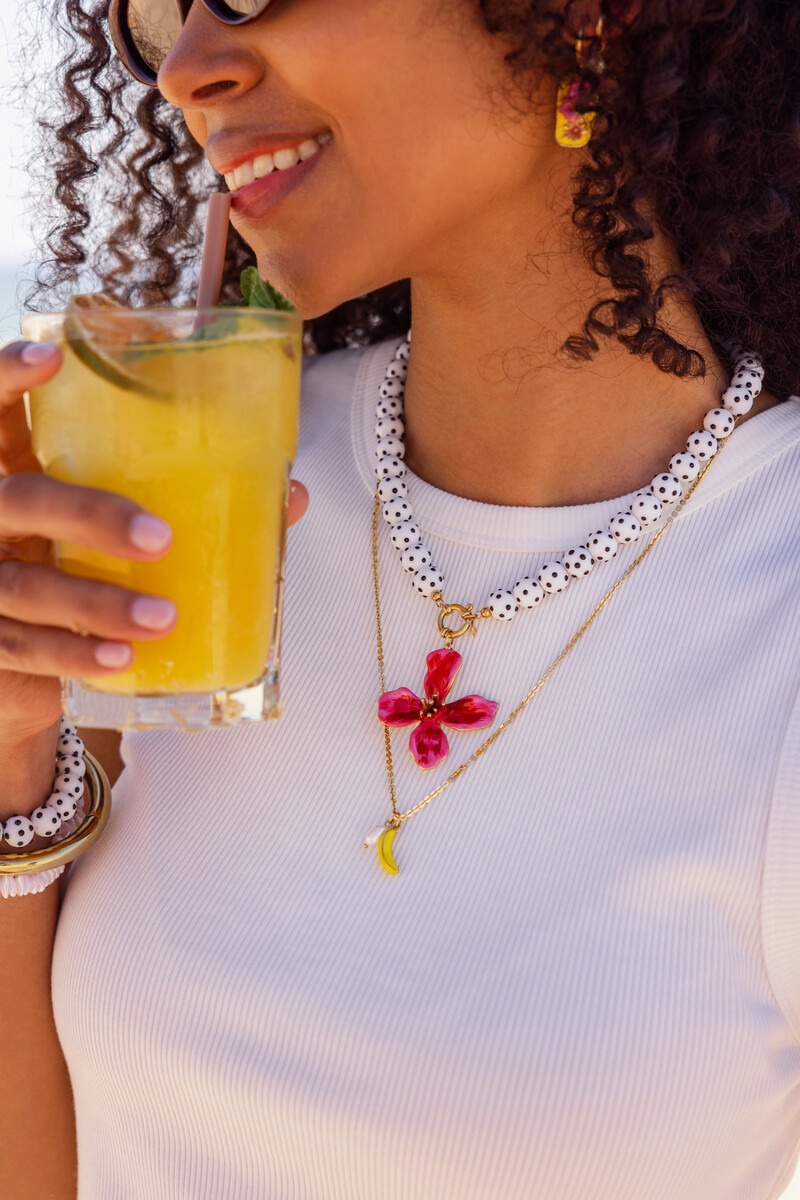Tropical necklace with banana
