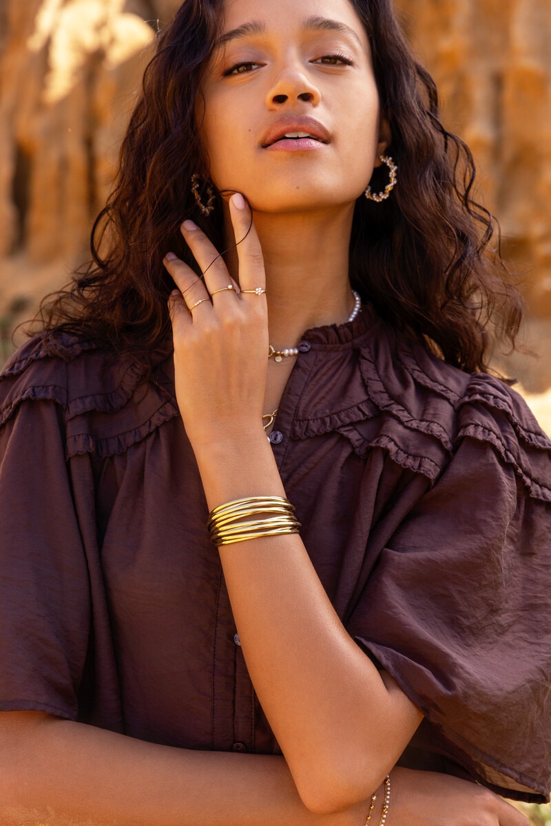 Brown blouse with short sleeves and ruffles | My Jewellery