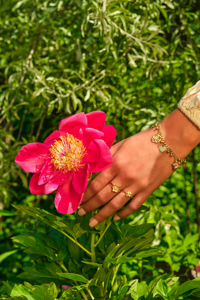 Botanical bracelet with candy flowers | My Jewellery
