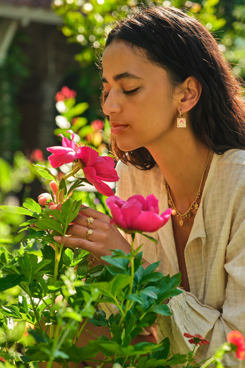 Botanical hoop earrings with pink flowers | My Jewellery