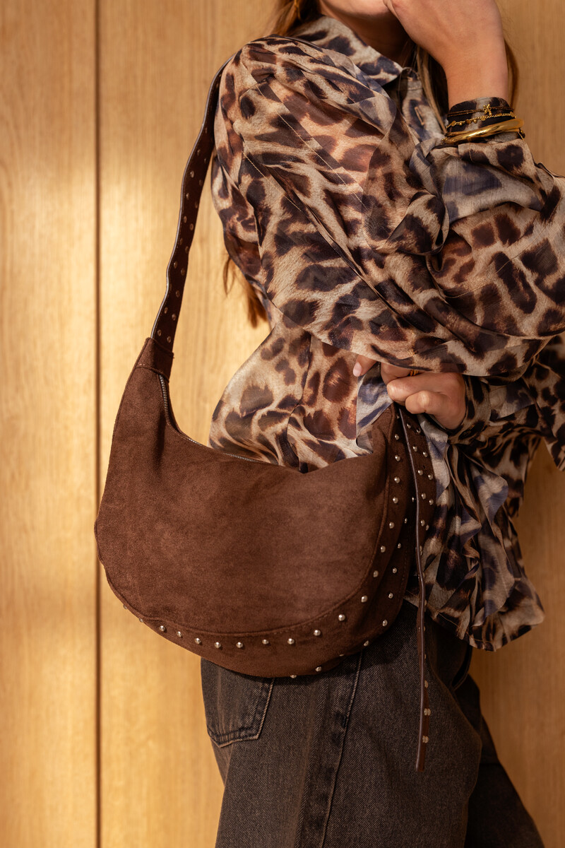 Dark brown crossbody bag in suede look with studs | My Jewellery