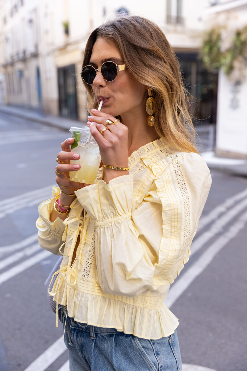 Yellow blouse with bows | My Jewellery