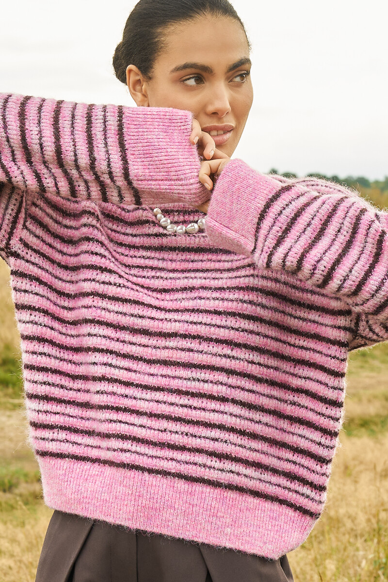 Pink-red striped sweater | My Jewellery