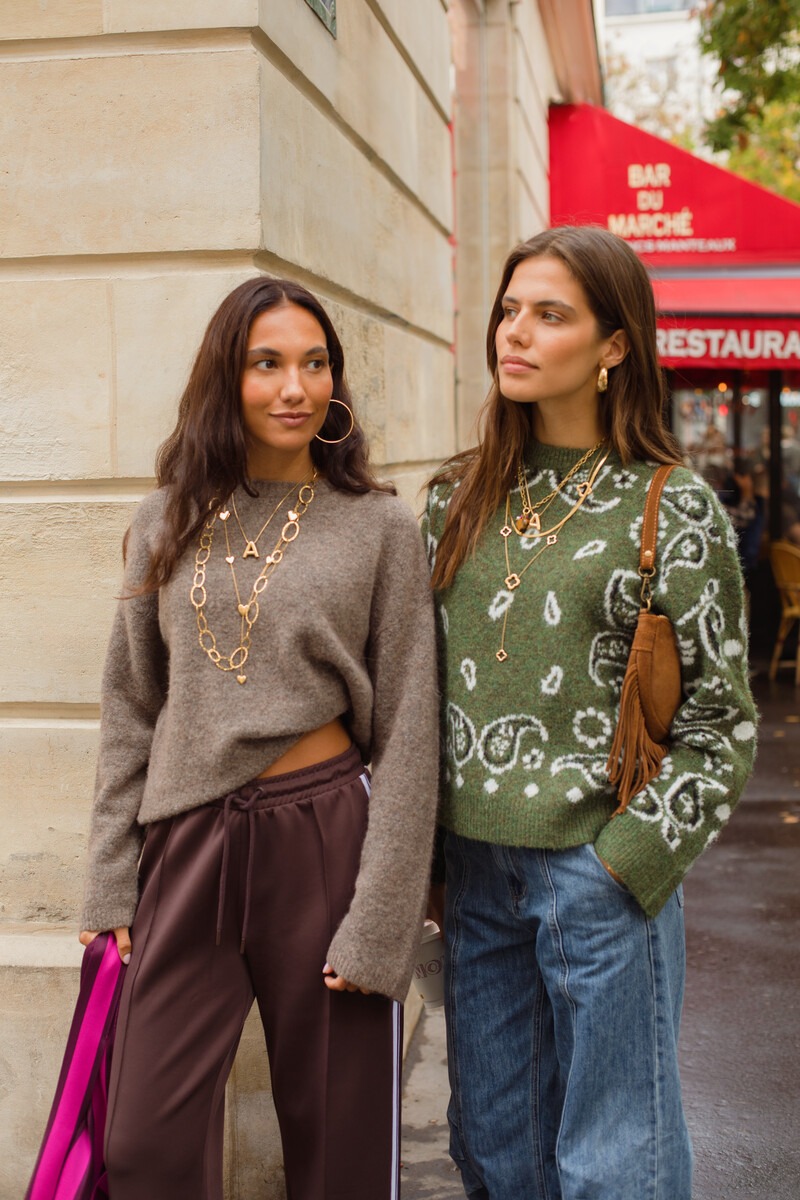 Brown sweater with round neck | My Jewellery