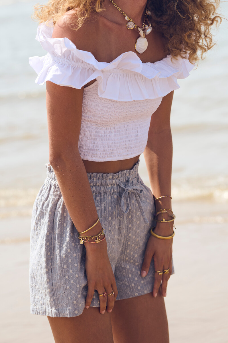 Light blue shorts with embroidery details | My Jewellery