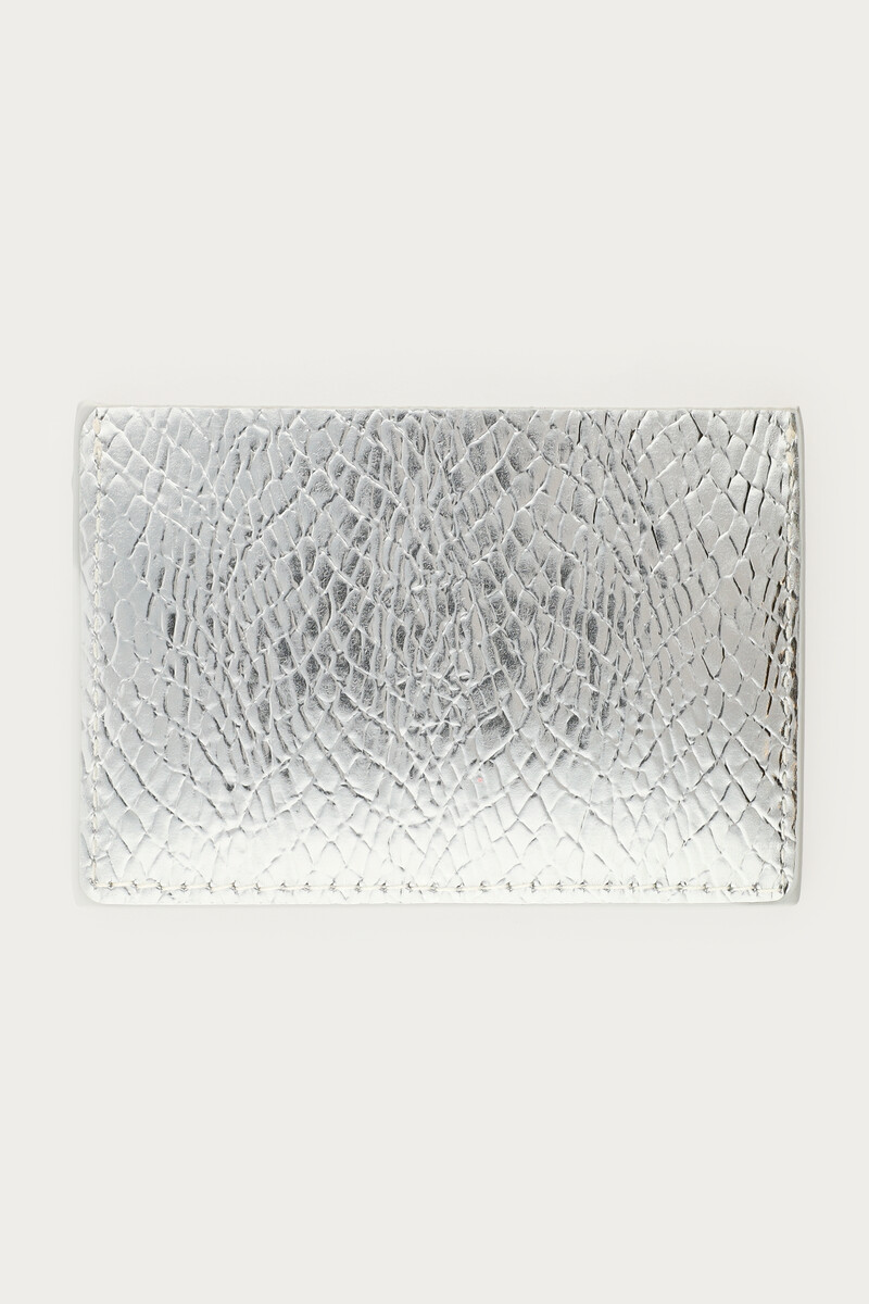 Silver-coloured card holder with croco print | My Jewellery