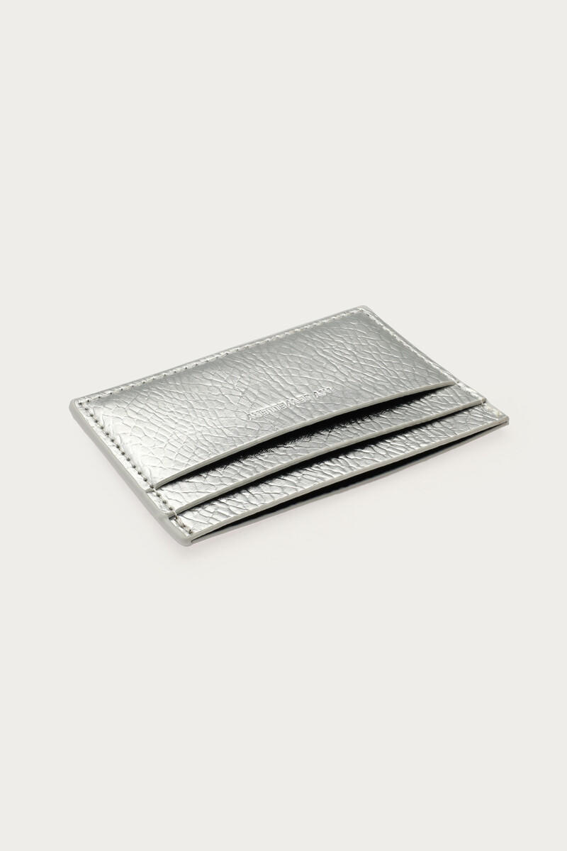Silver-coloured card holder with croco print | My Jewellery