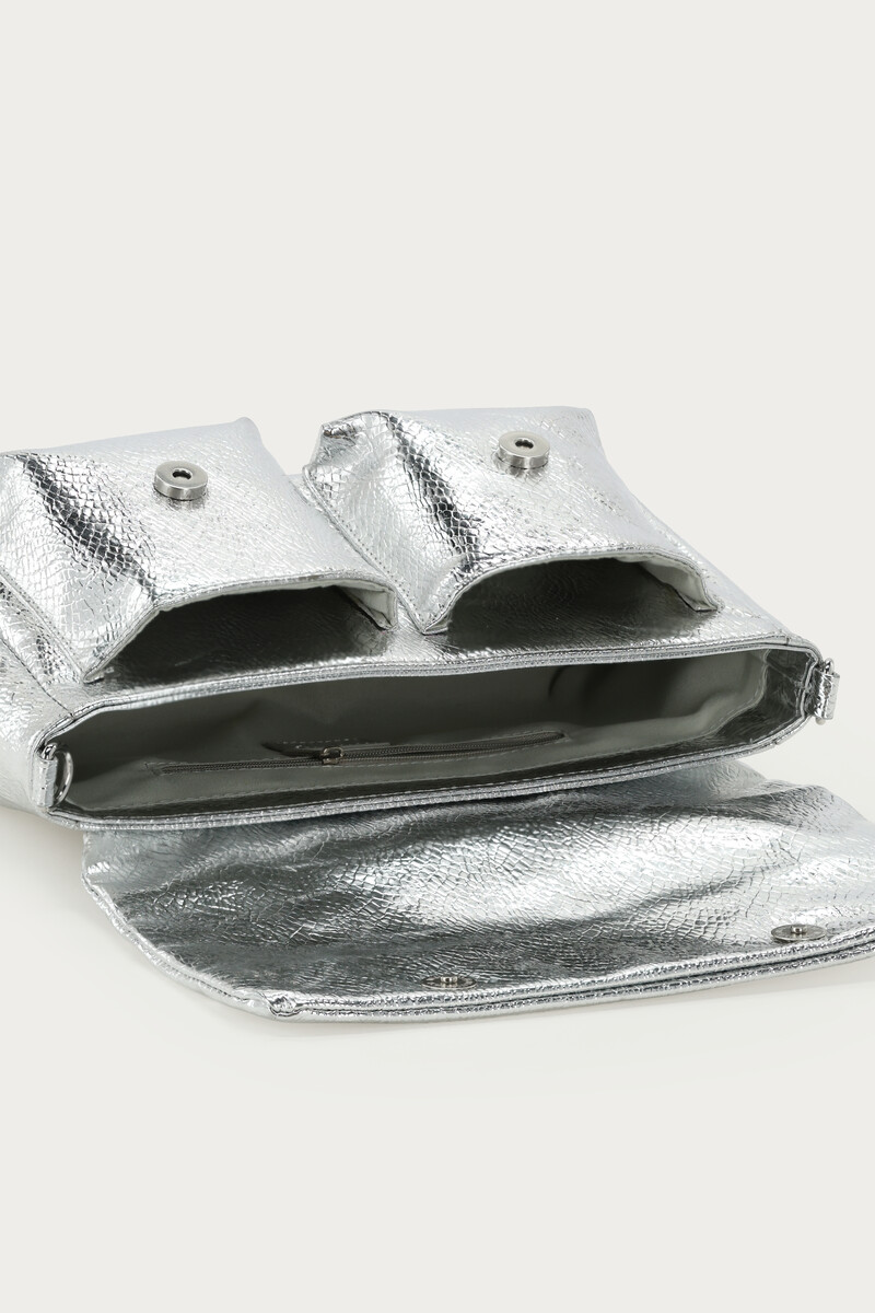 Silver-coloured crossbody bag with croco design | My Jewellery