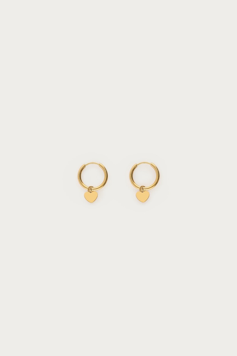 Small hoop earrings with heart charm