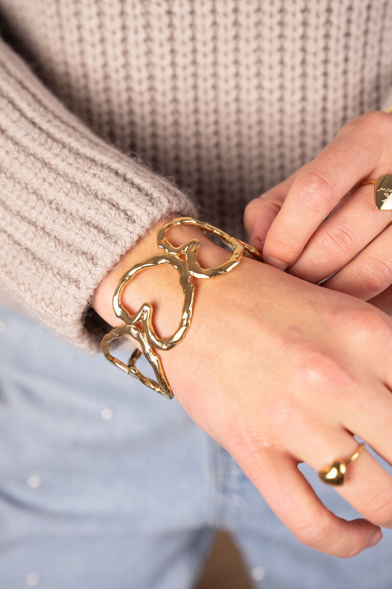 Statement bangle with open hearts | My Jewellery