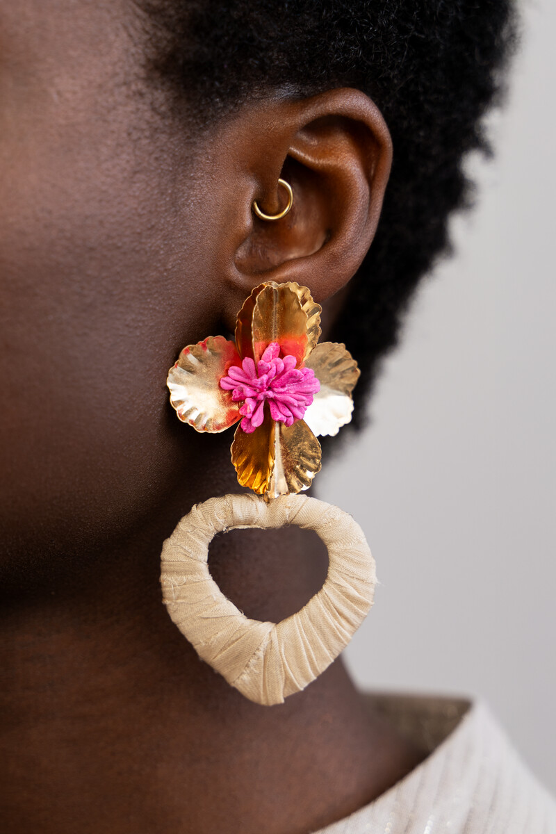 Statement drop earrings with flower & heart