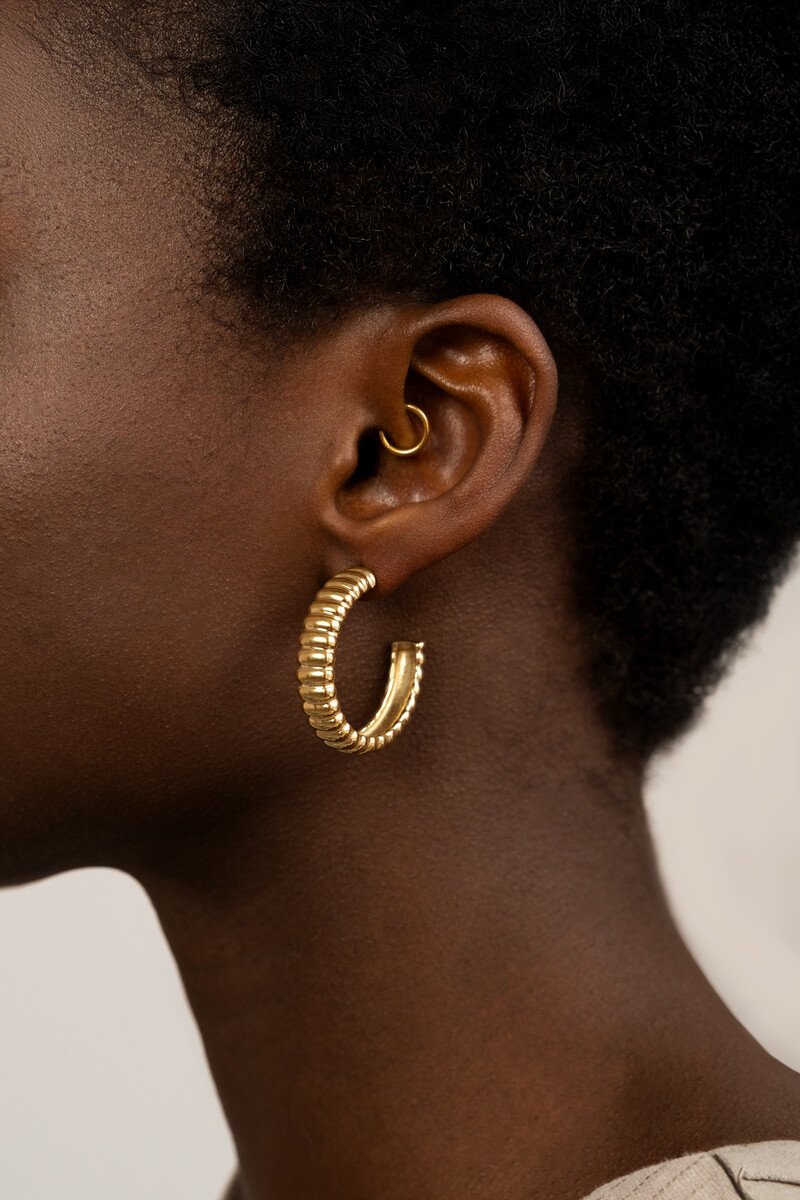 Statement earrings with horizontal ribbing | My Jewellery