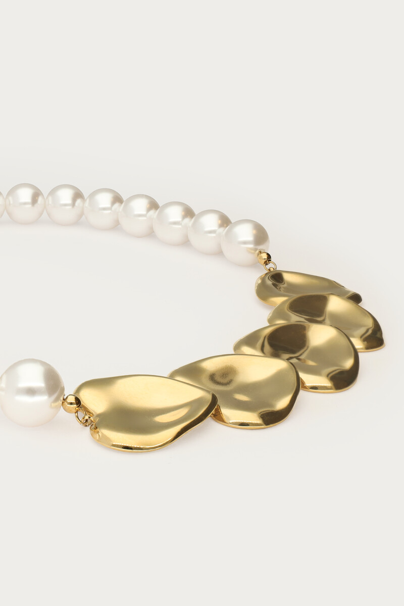 Statement necklace with faux pearls and hearts | My Jewellery