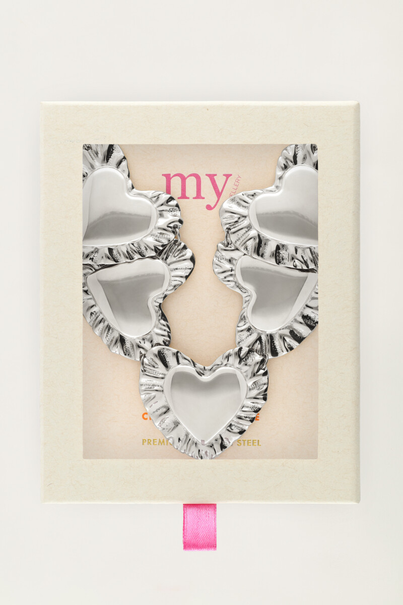 Statement necklace with five hearts | My Jewellery