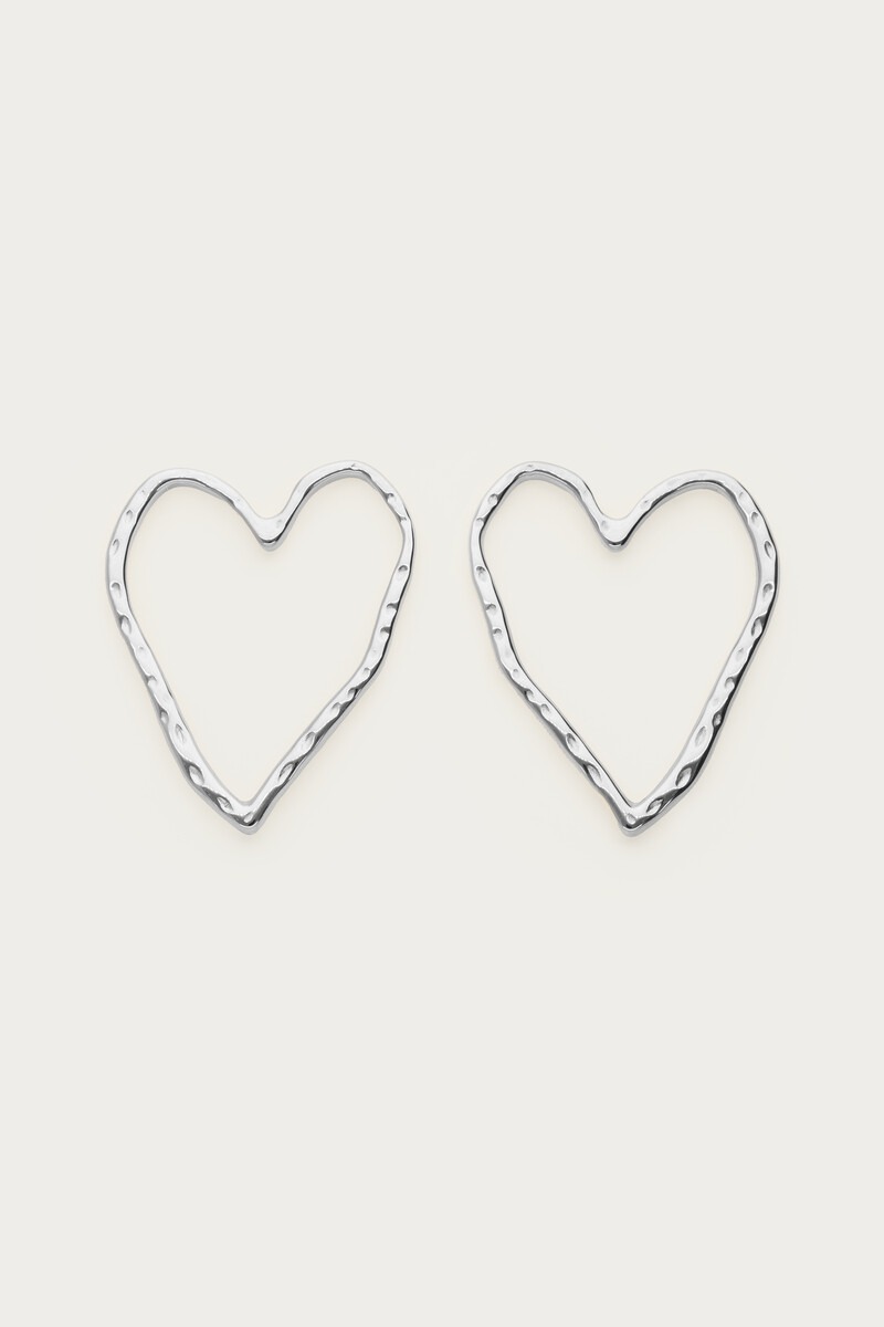 Statement studs with large open heart | My Jewellery
