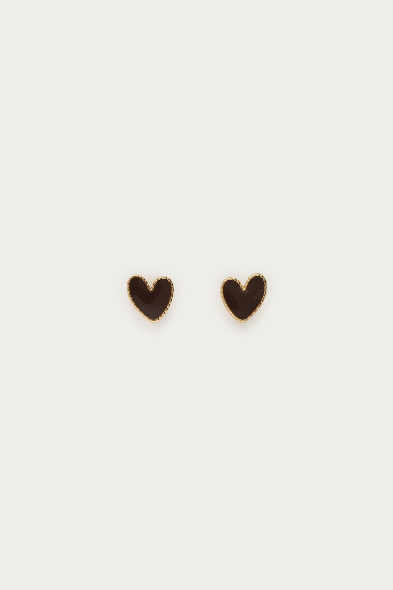 Studs with brown hearts