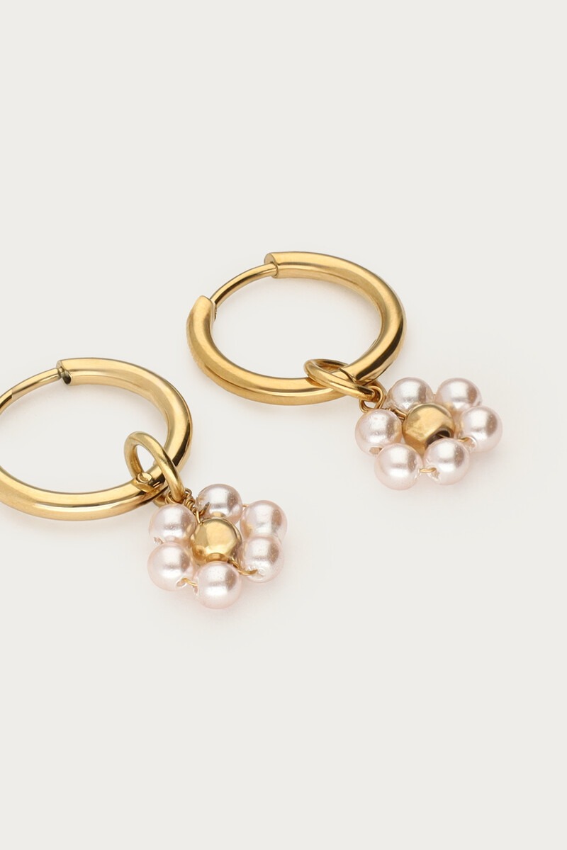 Sunrocks hoop earrings with white flowers | My Jewellery