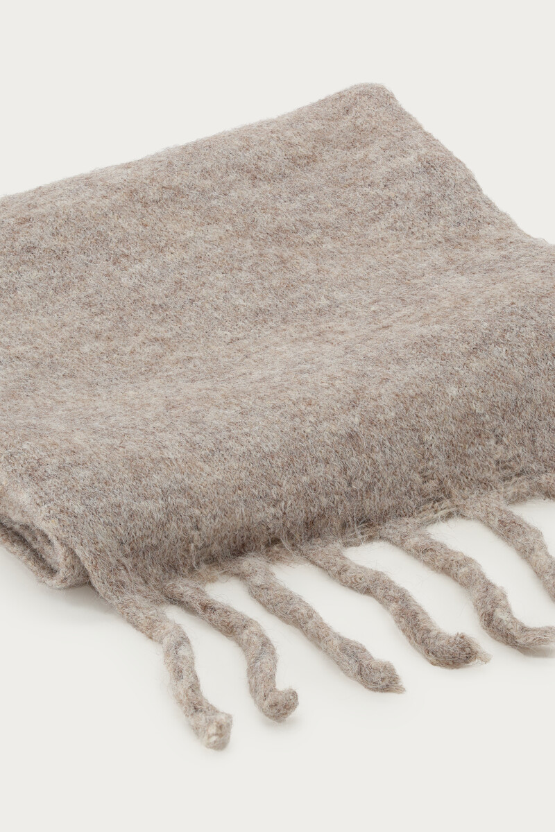 Taupe knit scarf with fringe | My Jewellery