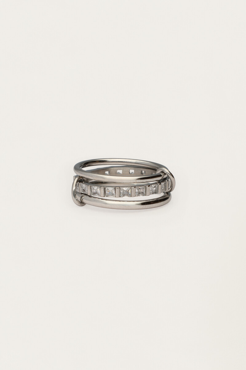 Triple ring connected with rhinestones | My Jewellery