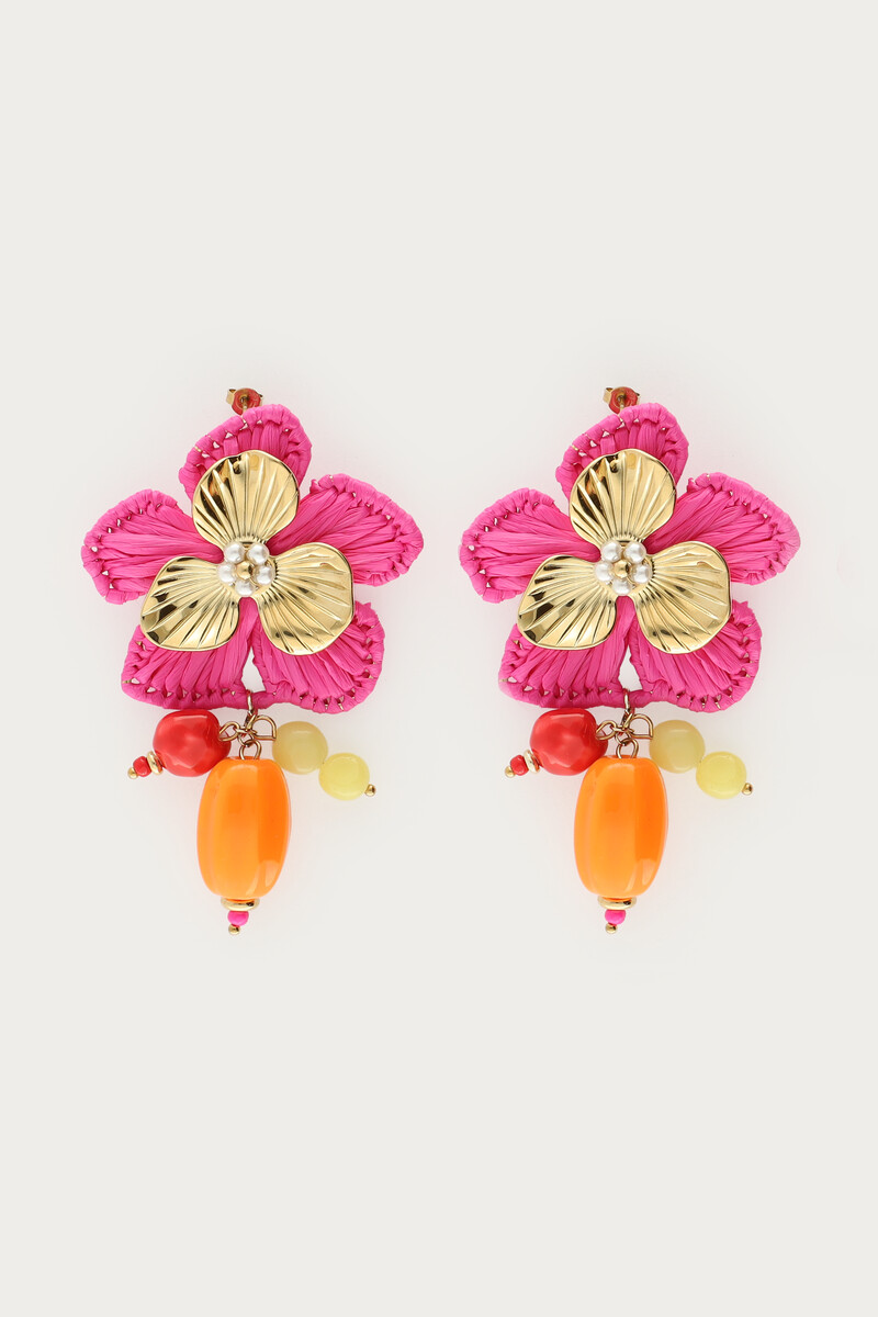 Tropical statement oorhangers met roze bloem en kralen