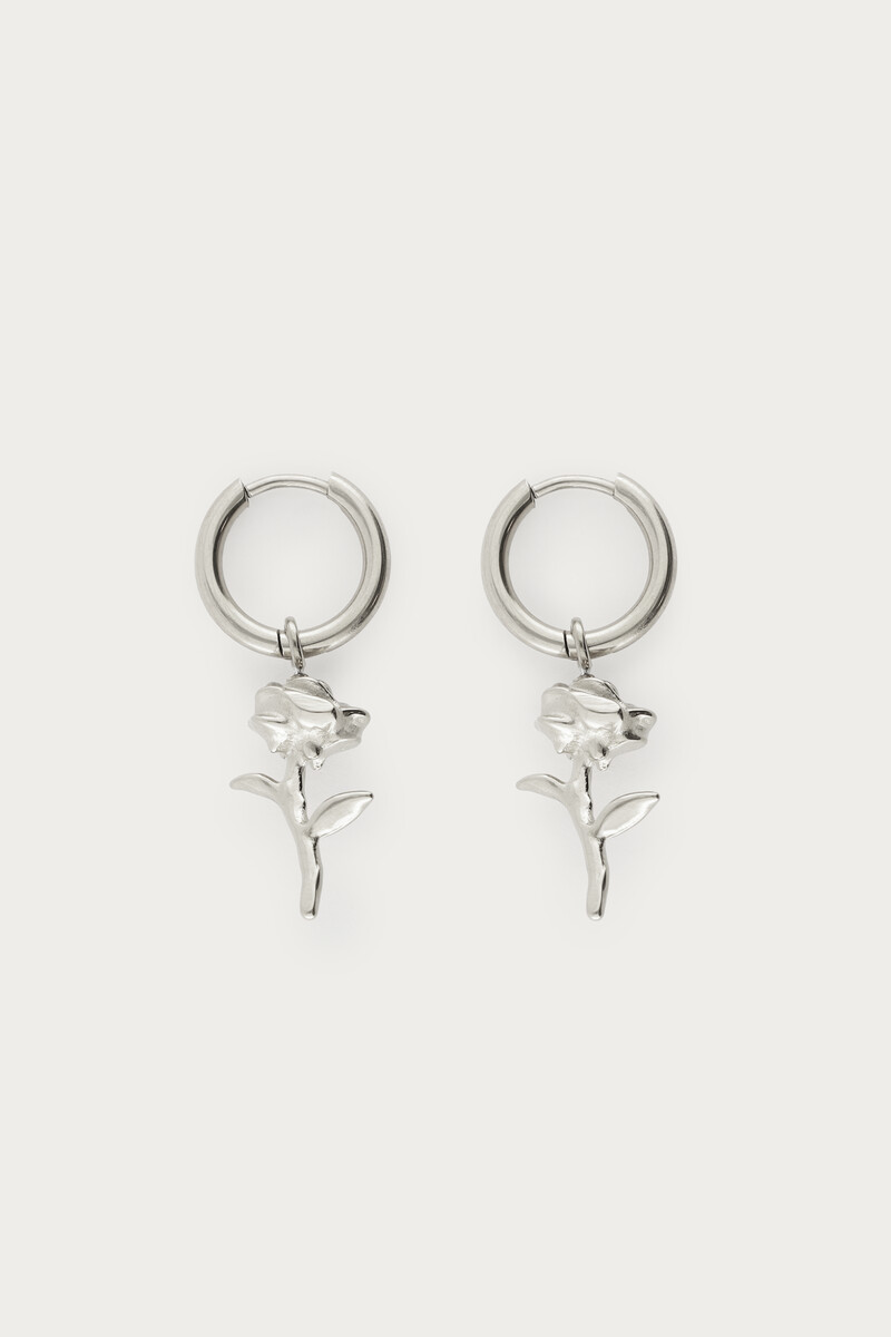Vintage hoop earrings with roses