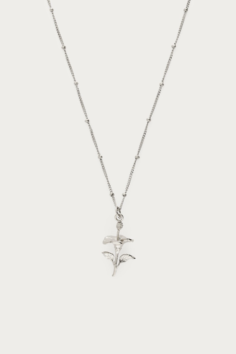 Vintage ketting met dots en hibiscus