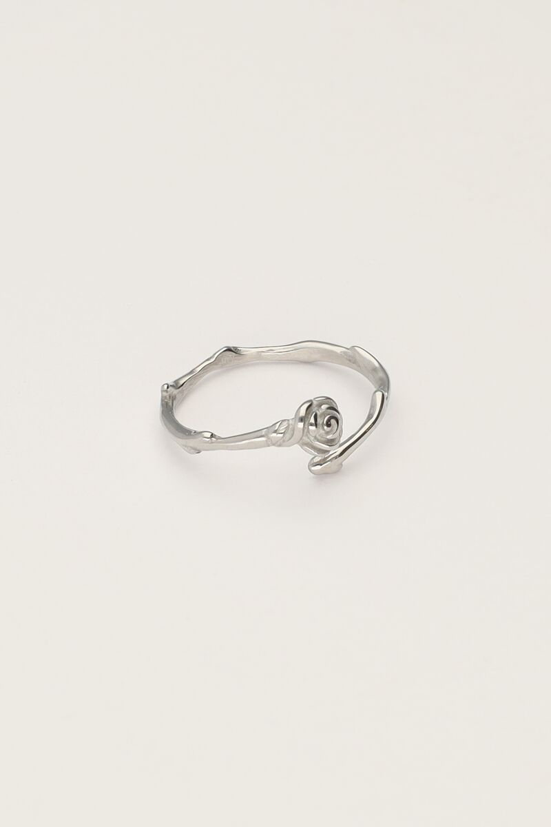 Vintage ring with flat rose | My Jewellery