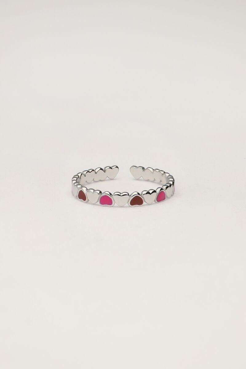 Vintage ring met roze & rode hartjes