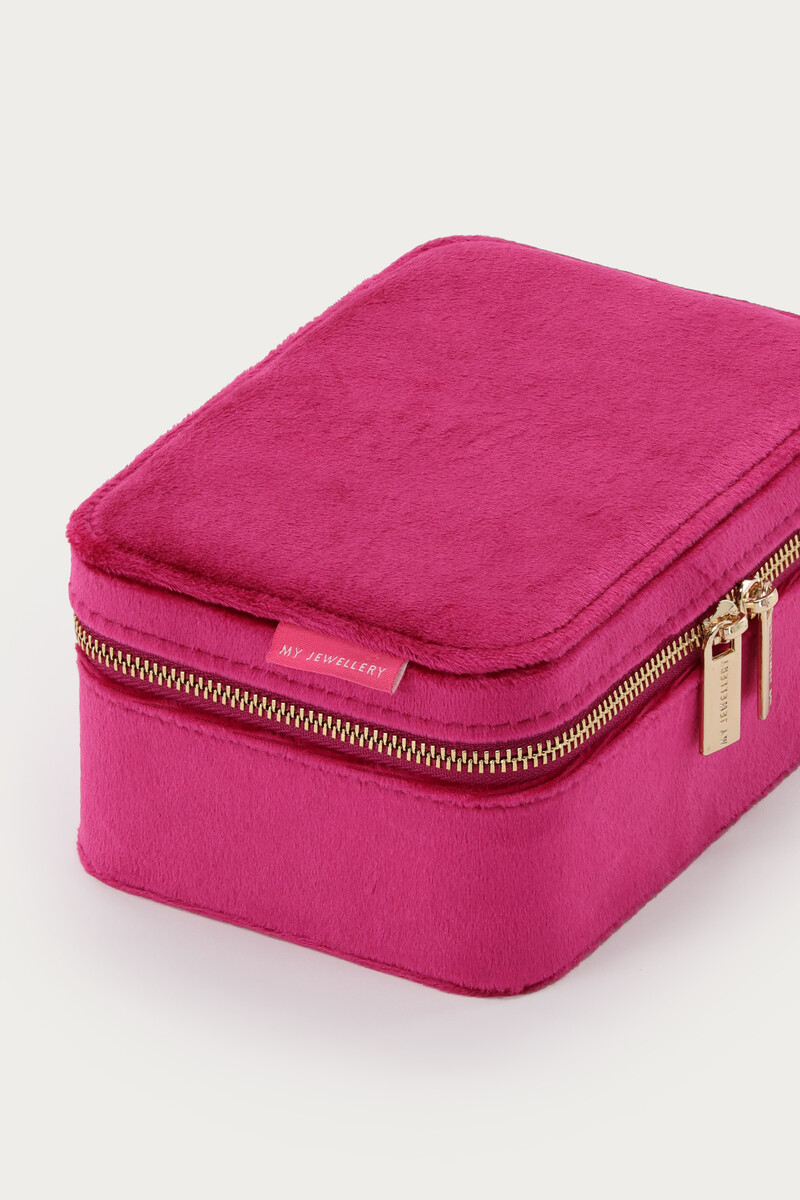 Vintage velvet fuchsia jewellery box | My Jewellery
