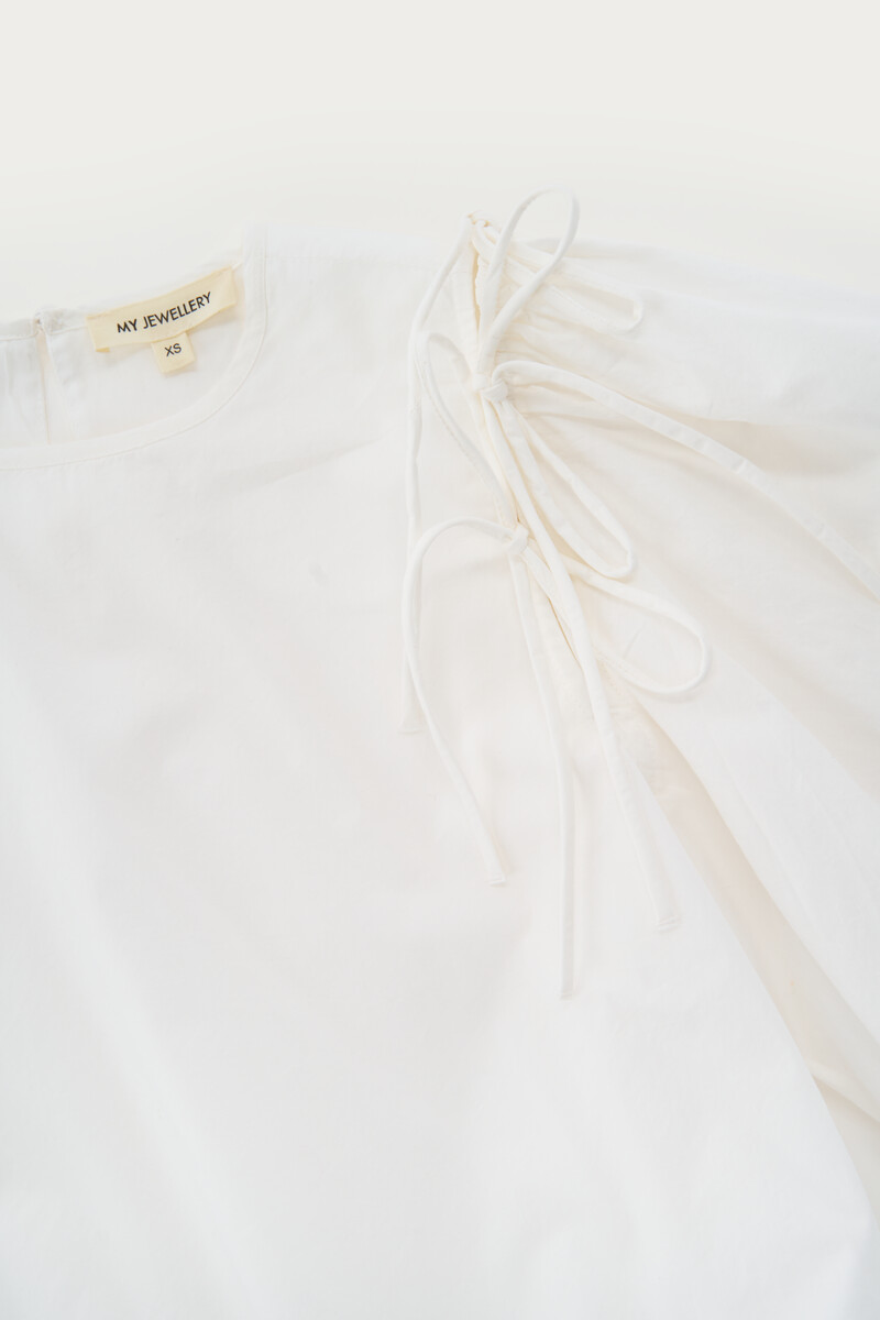 White balloon top with bows and puff sleeves | My Jewellery