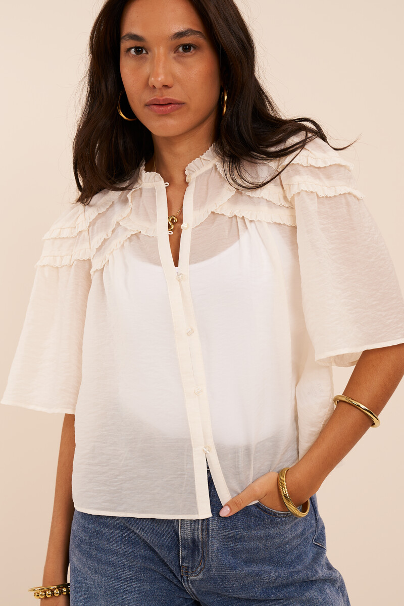 White blouse with ruffle details | My Jewellery