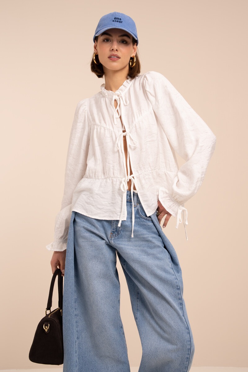 White jacquard top with bows & ruffled sleeves | My Jewellery