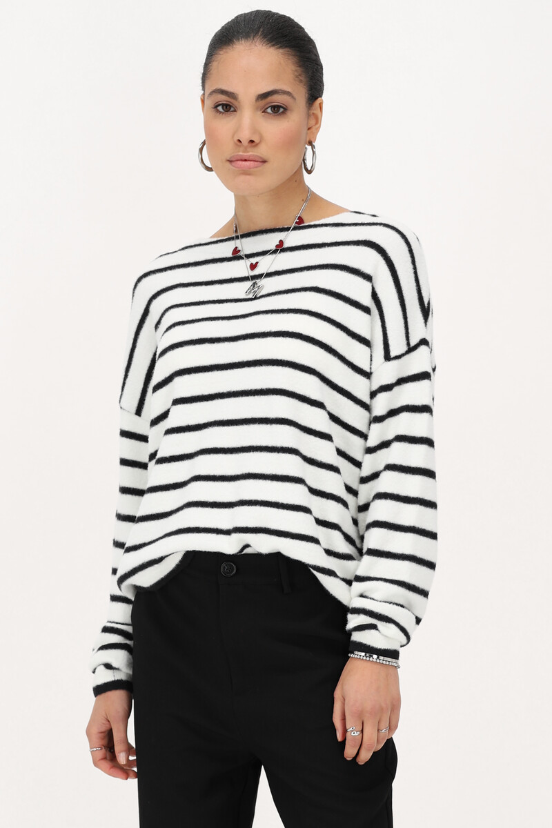 White sweater with black stripes | My Jewellery