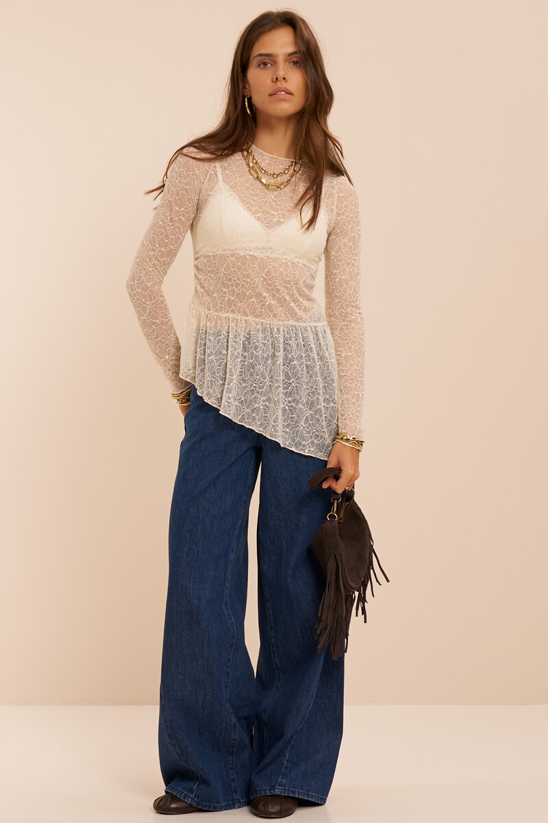White lace top with asymmetric peplum | My Jewellery