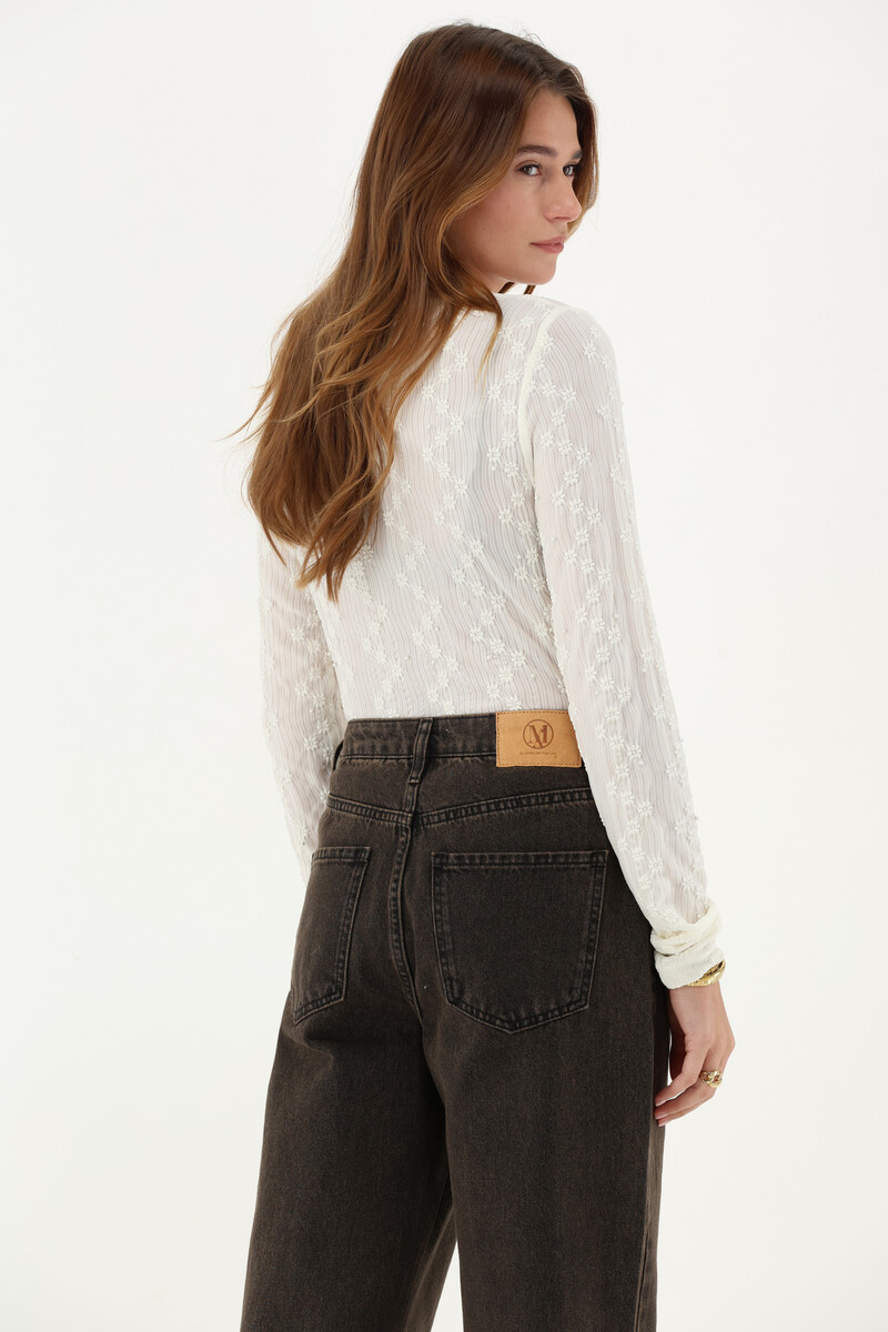 White lace top with faux pearls | My Jewellery