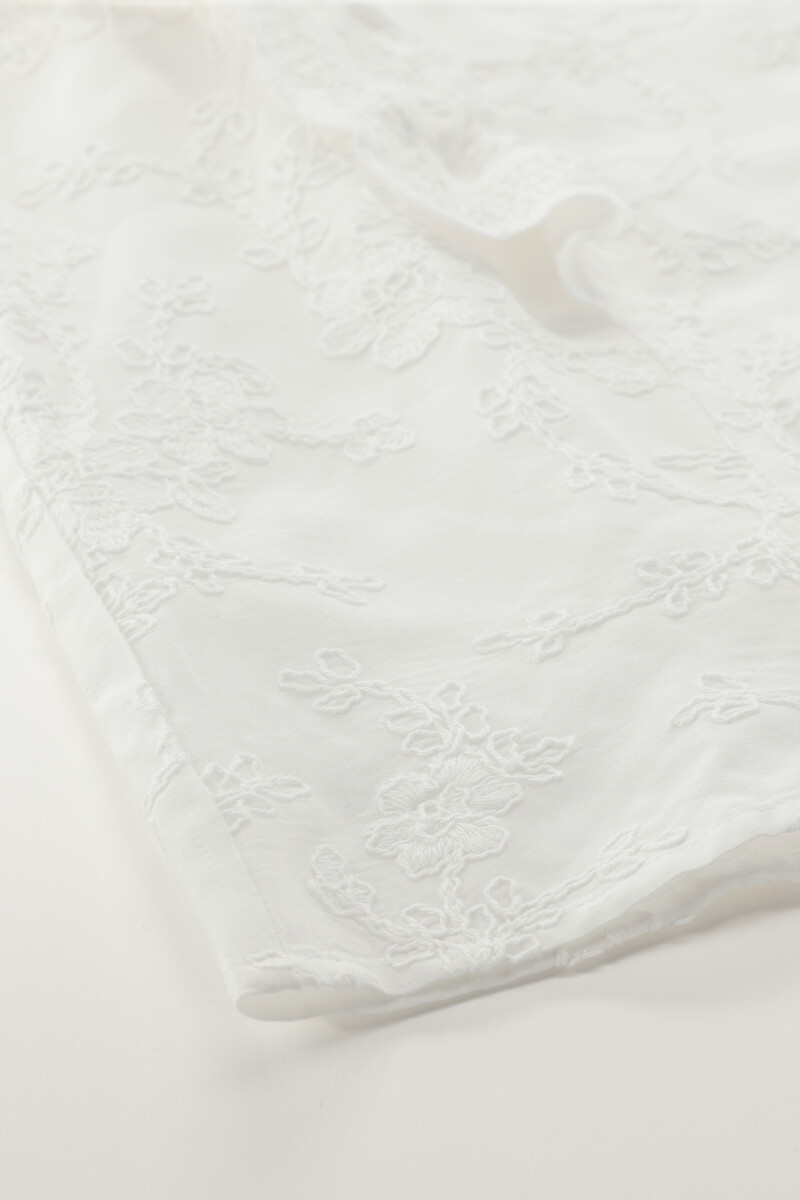 White lace top with ruffles | My Jewellery