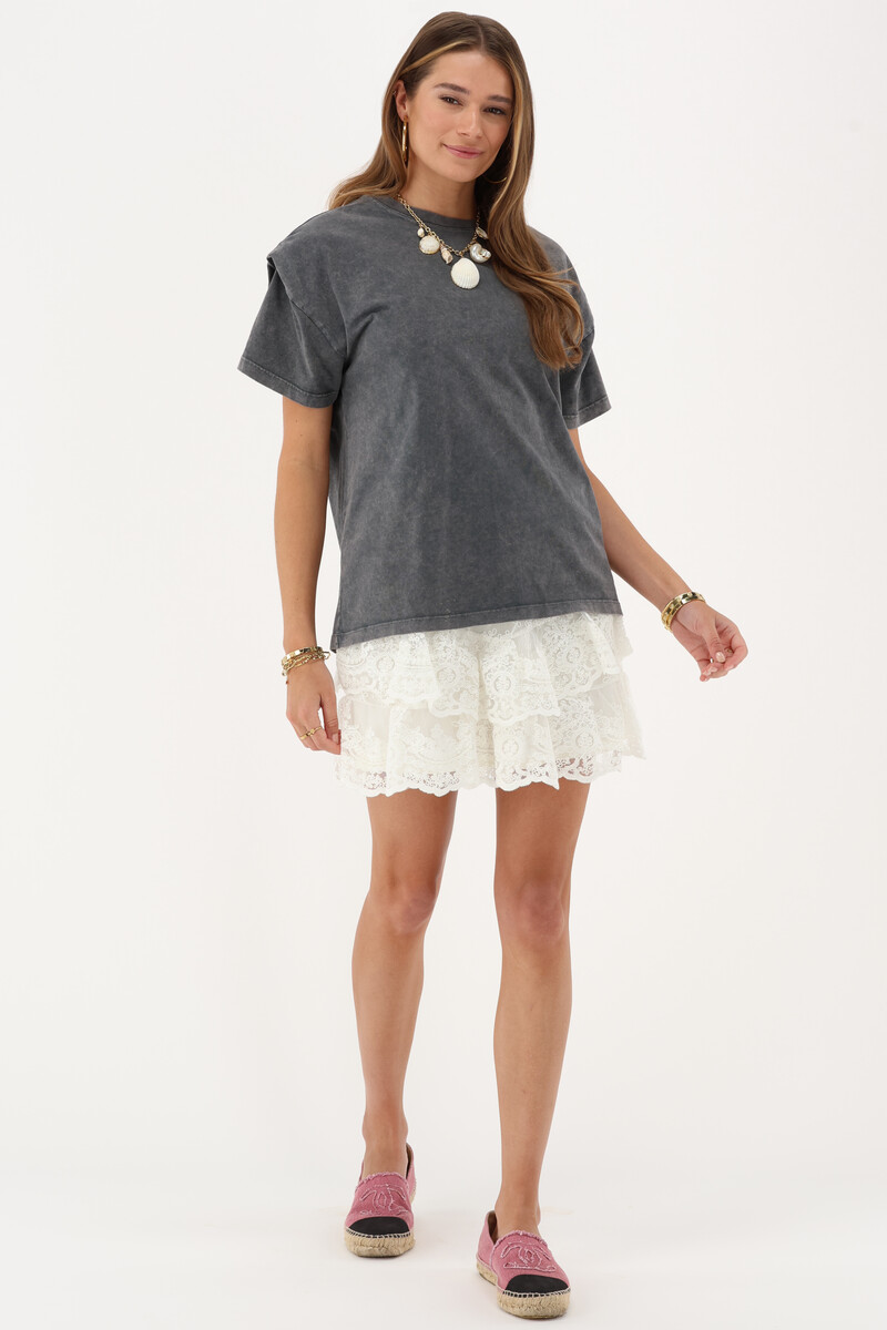 White short skirt with lace | My Jewellery