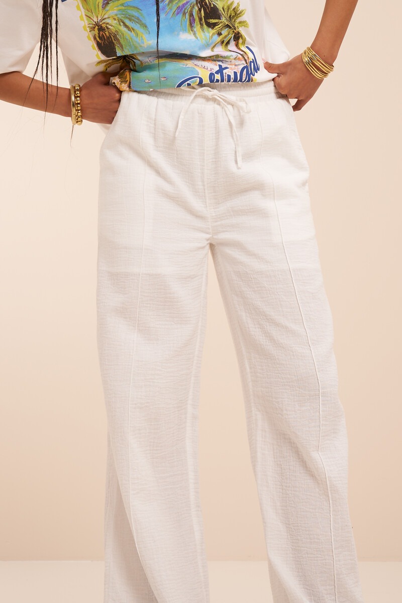 White muslin wide leg trousers with pintuck