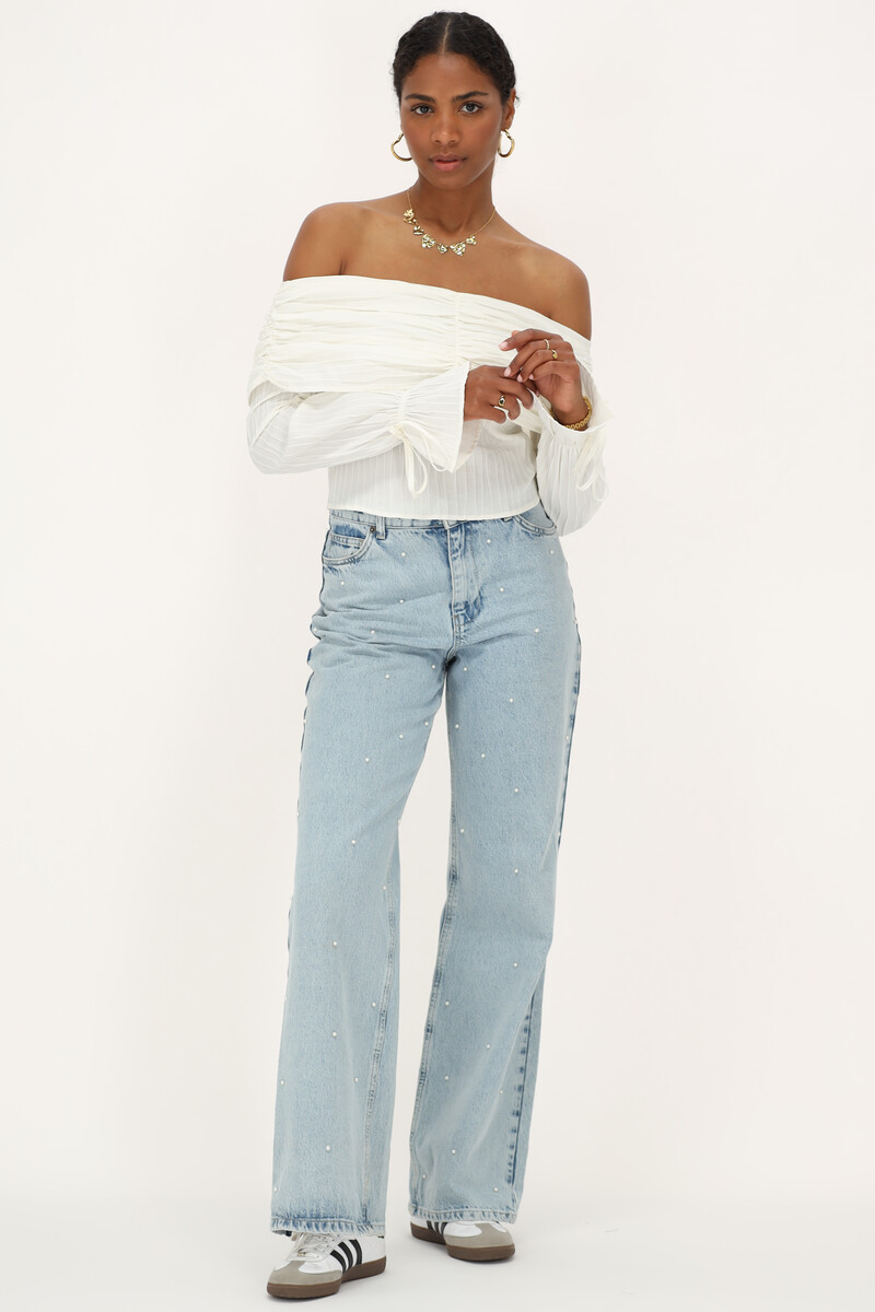 White off-shoulder top with texture | My Jewellery