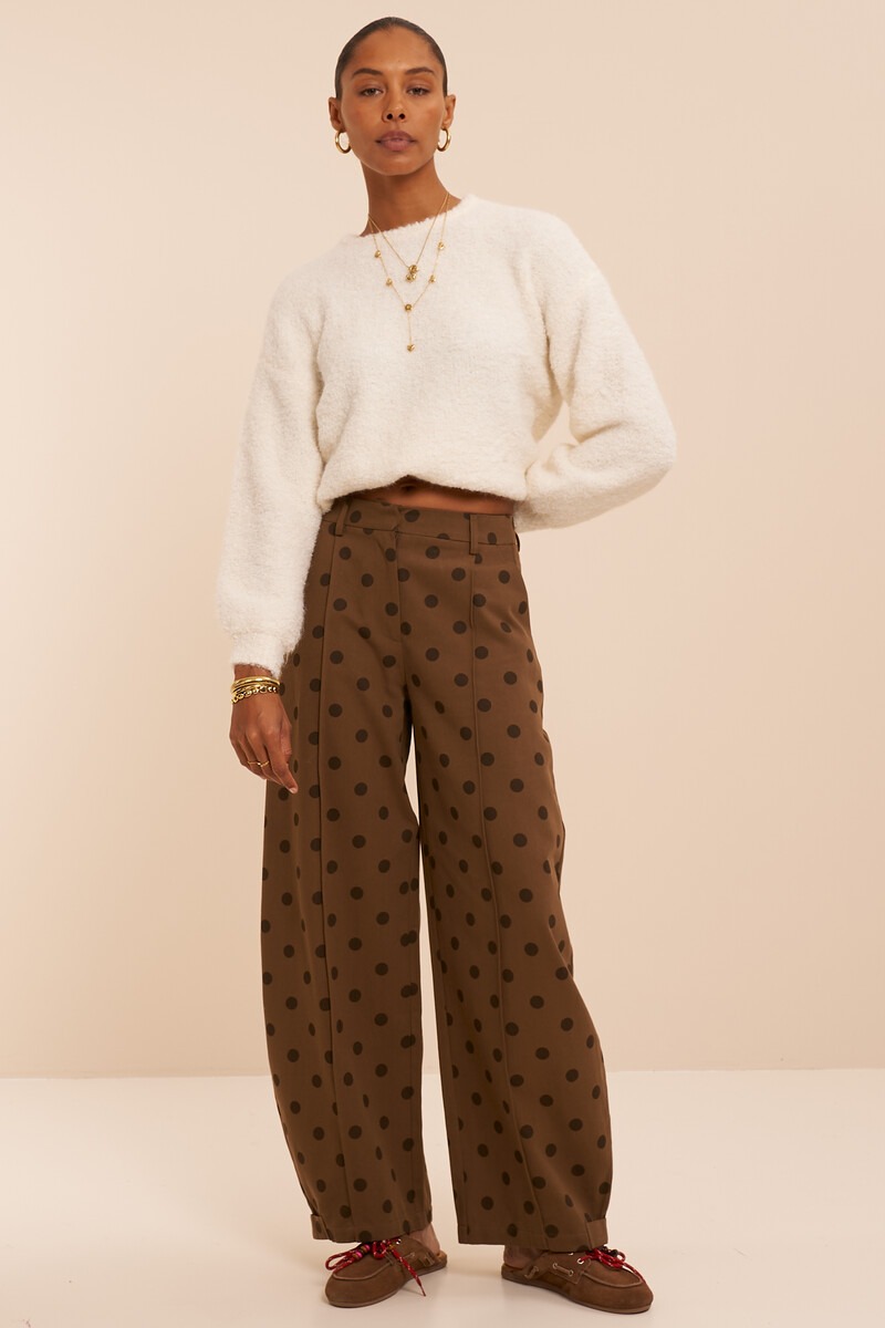 White oversized bouclé sweater | My Jewellery