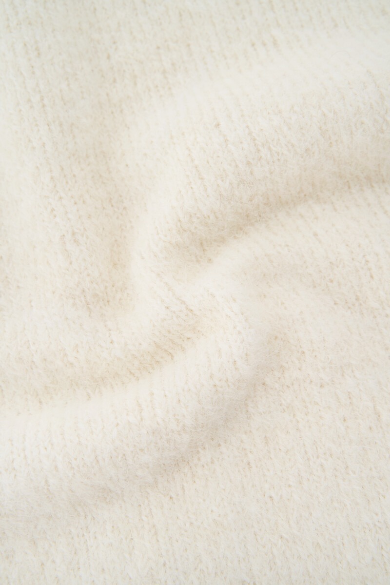 White Oversized Knitted Sweater | My Jewellery