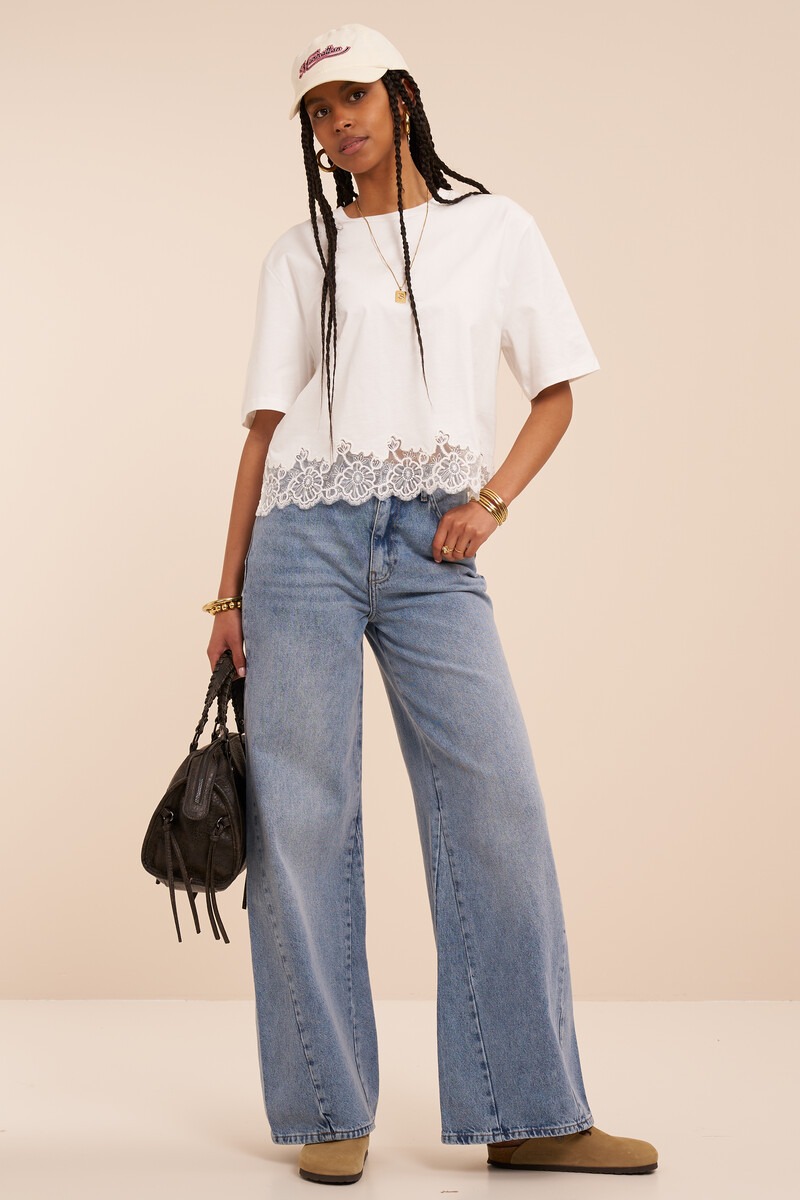 White oversized T-shirt with lace details | My Jewellery