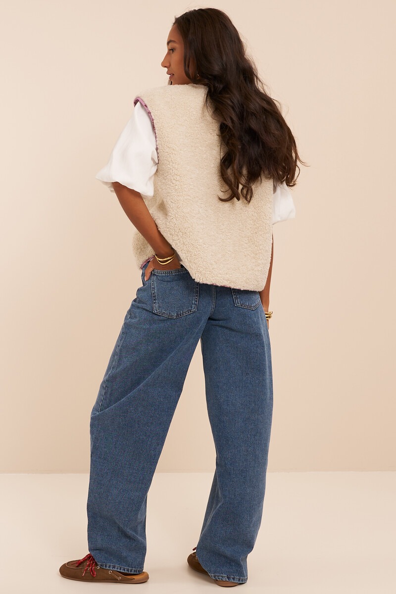White Reversible Gilet with Teddy Bouclé and Pink Paisley Print | My Jewellery