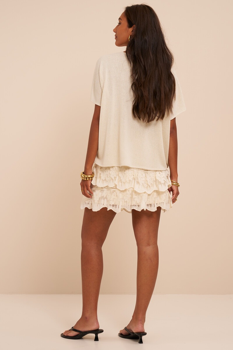 White short skirt with layers and embroidery | My Jewellery