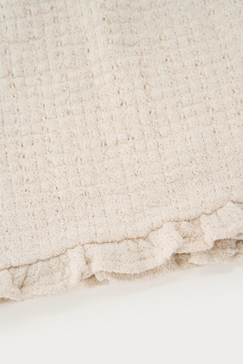 White short with ajour and ruffles | My Jewellery